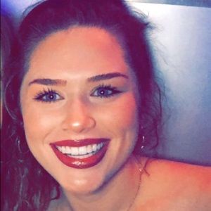 Meet your Posher, Regan